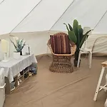 Tipi Jurte # Zelt In Der Mecklenburgischen Seenplatte Inklusive Strom - Dixi-wc!! #mecklenburg-vorpommern Glamping *